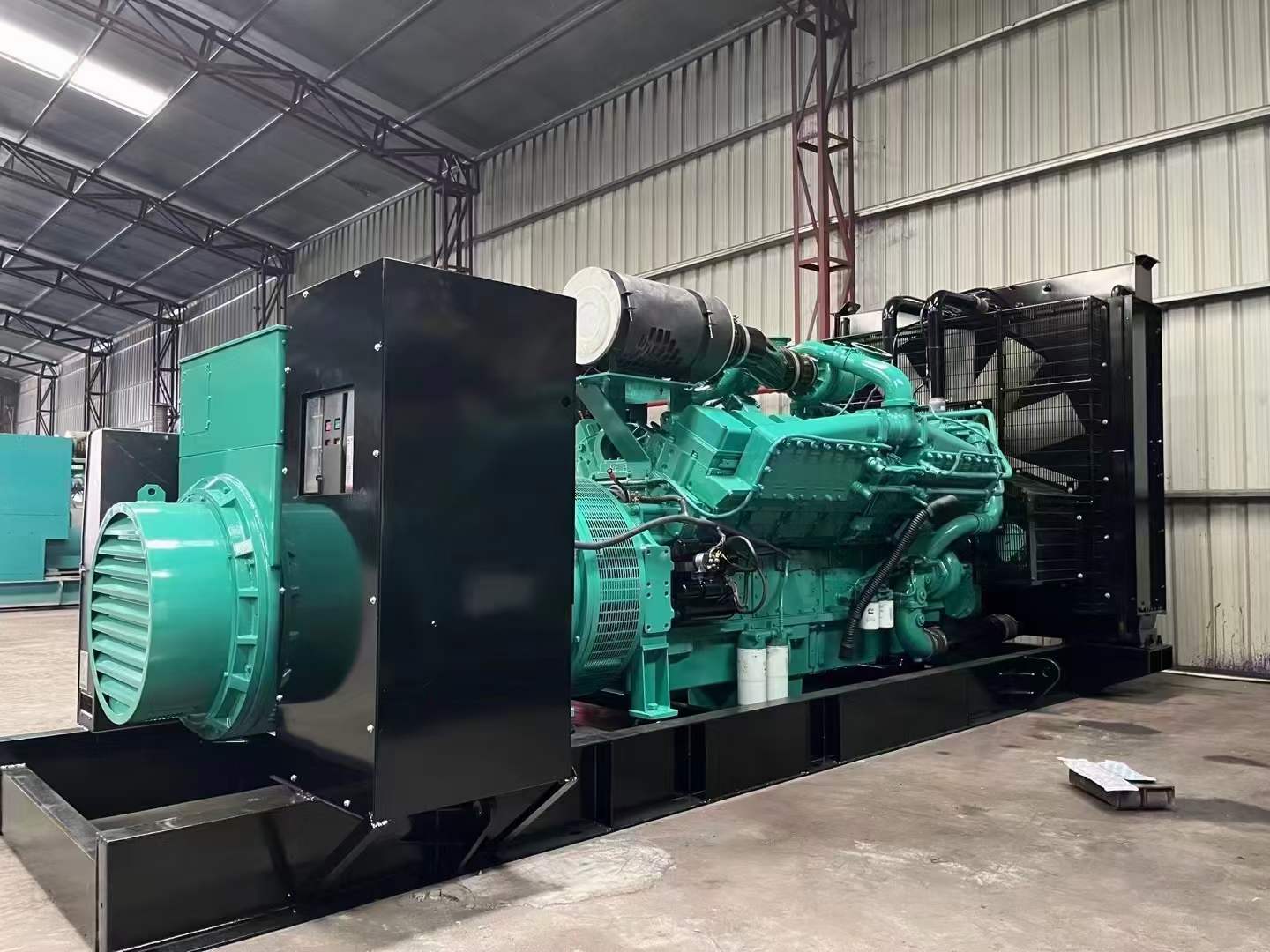 头屯河如何降低 800kW 柴油发电机输出电流的波动？