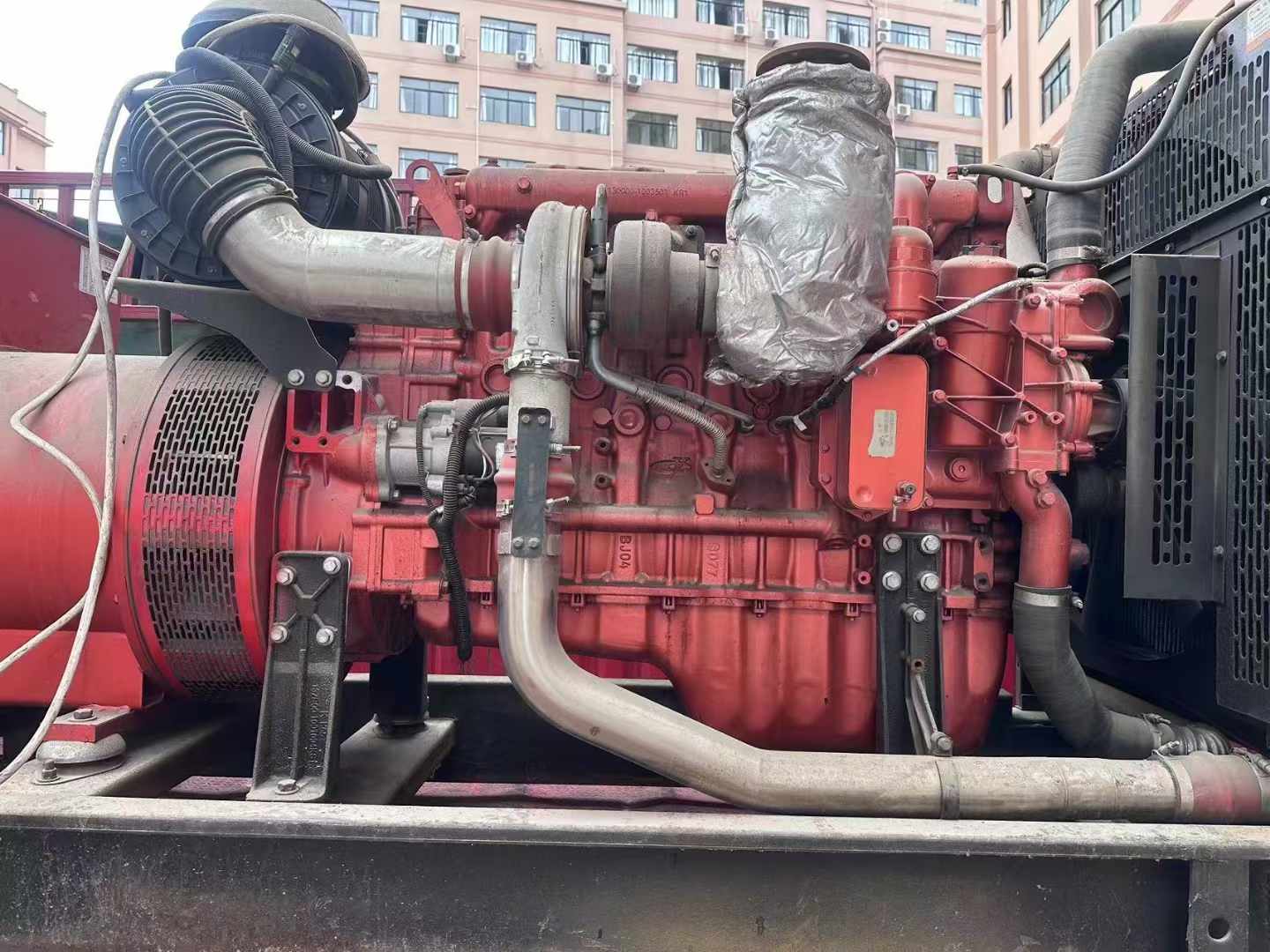 头屯河如何选择适合 600kW 柴油发电机组的过载保护器？